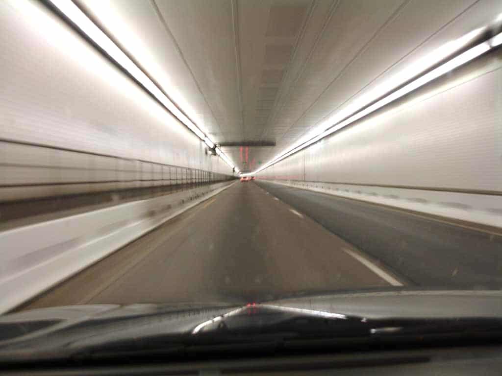 Eisenhower Tunnel Interior westbound 2006